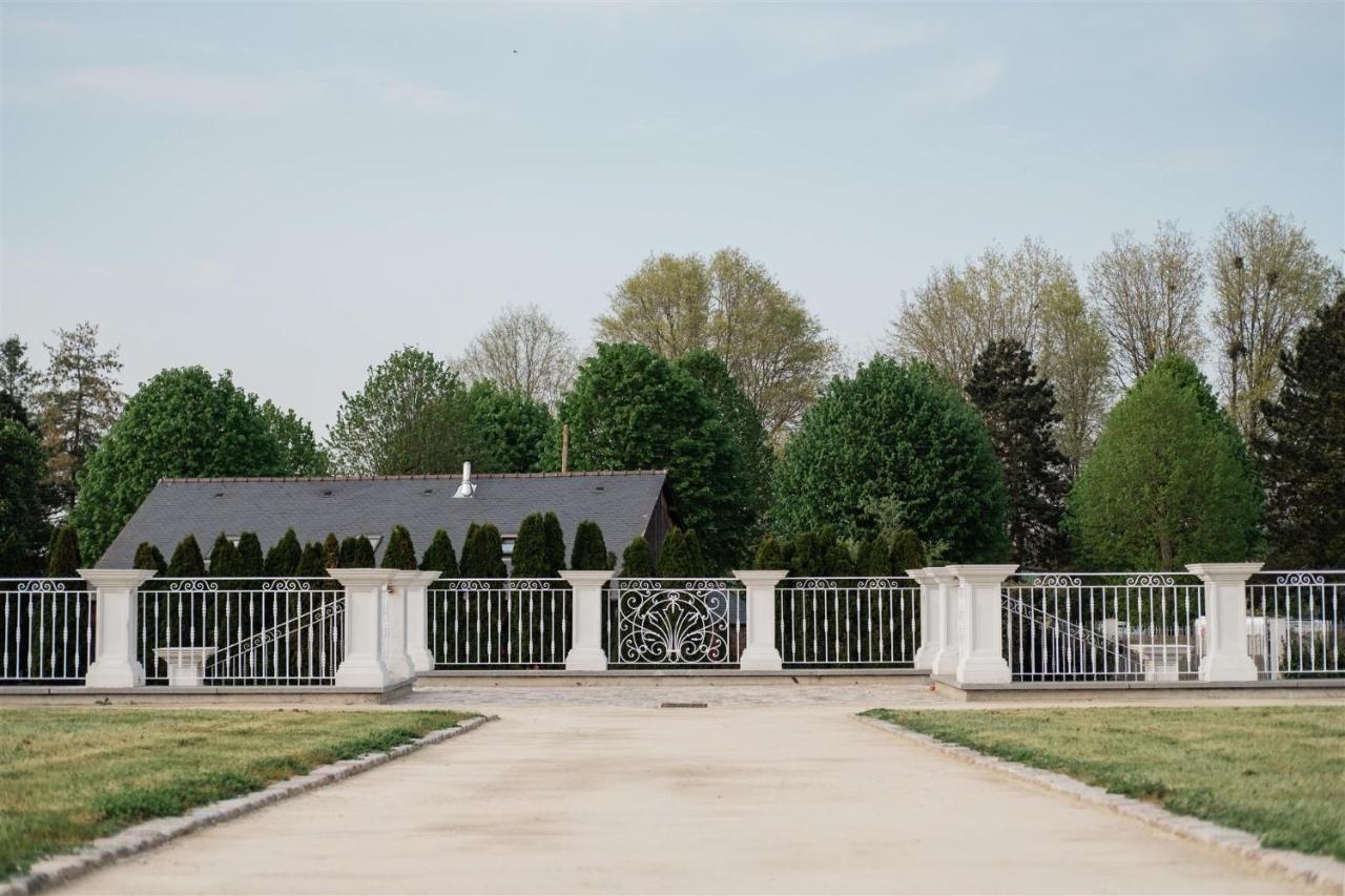 틴테니악 Domaine Les Jardins Darsene B&B 외부 사진